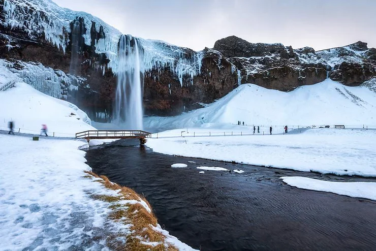 Seljalandsfoss en hiver