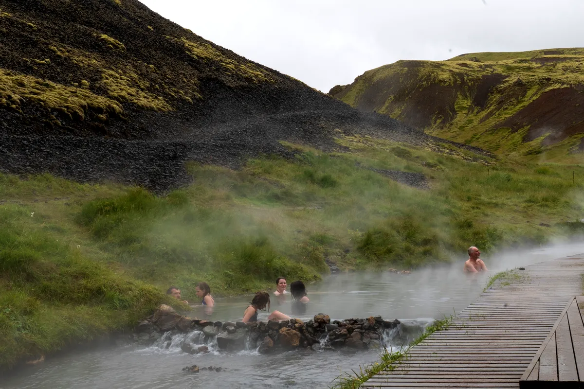 Sources chaudes d'Islande en août